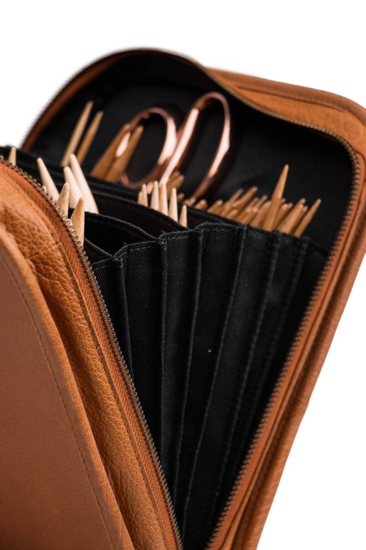 Voss – premium strikkeetui til strikkepinner