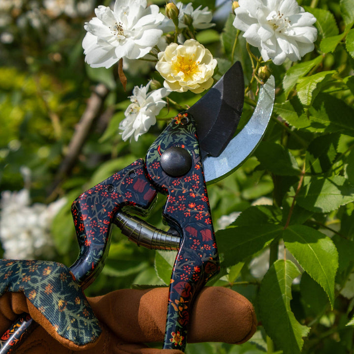 Beskjæringssaks – William Morris Blackthorn