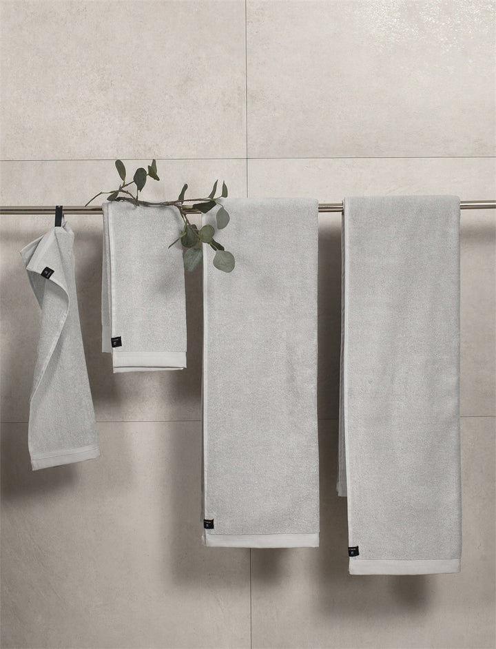 Himla Lina håndkle – Clean 70 × 140 cm