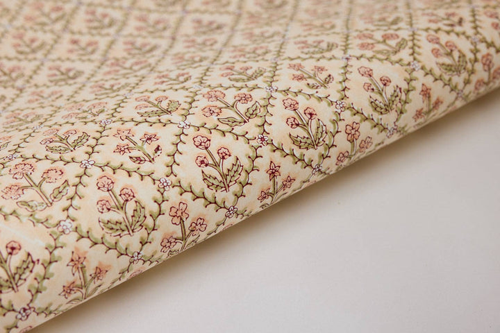 Håndtrykket gavepapir – Floral Lattice Terracotta