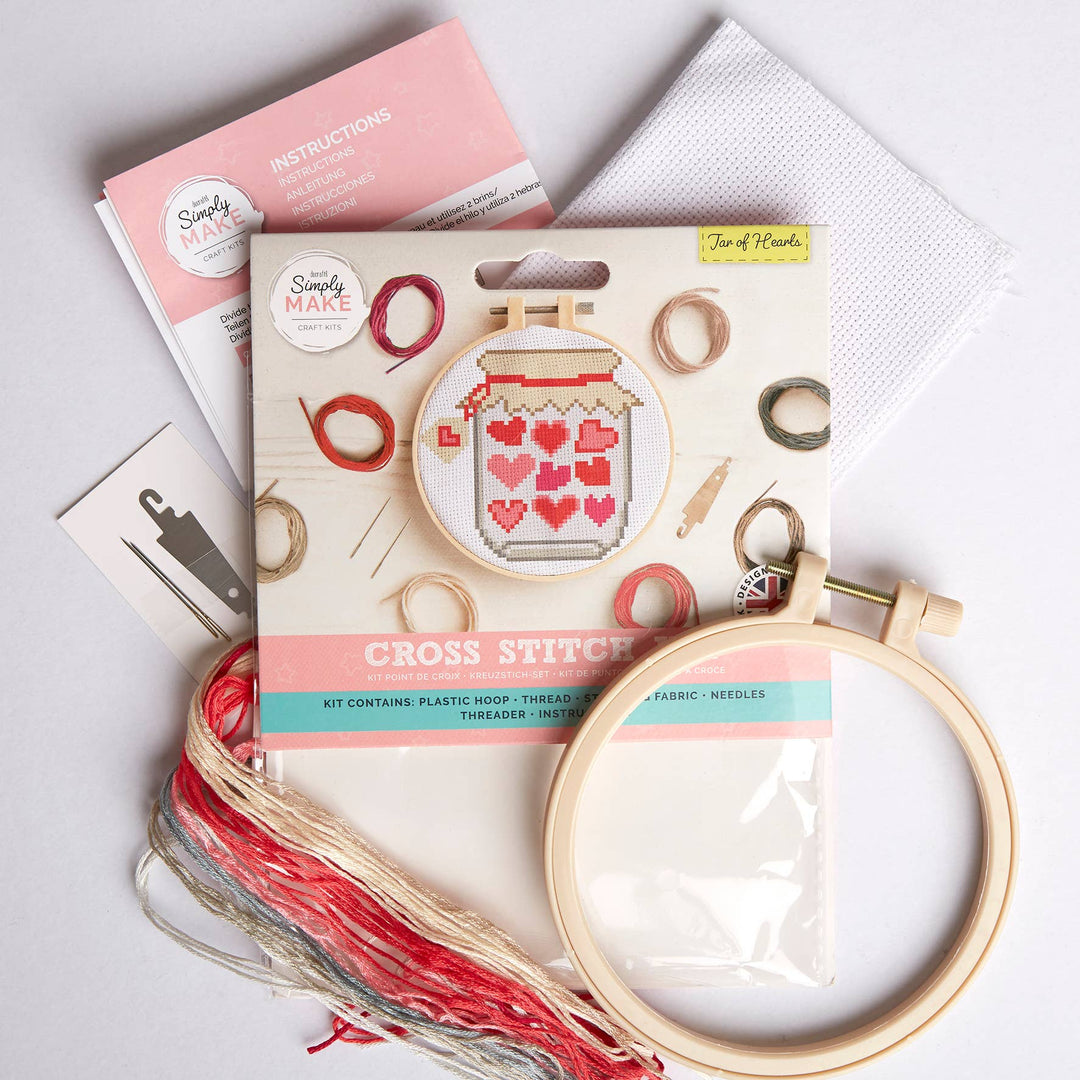 Broderisett – Korssting Hjerter i glass