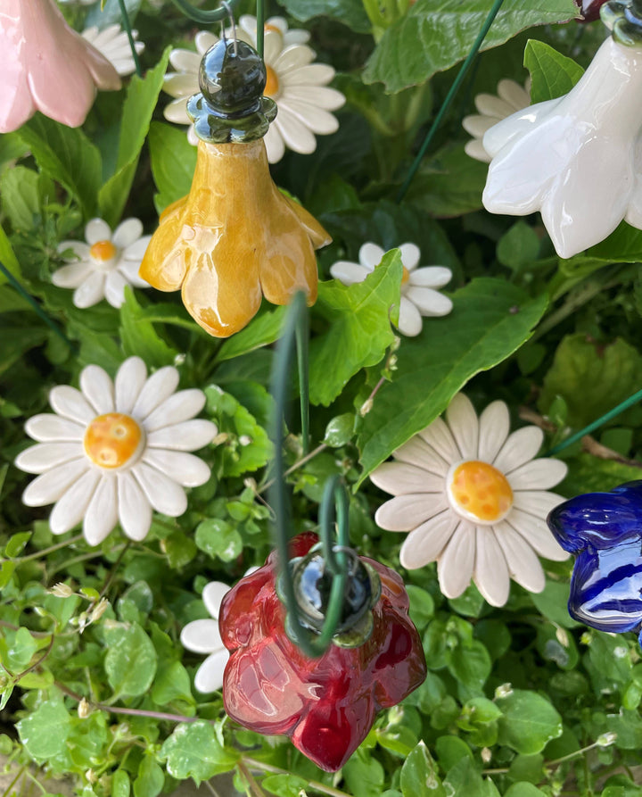 Håndlaget Klokkeblomst – Keramisk Blomst