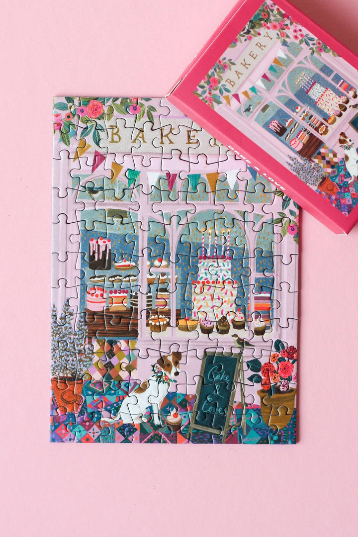 Cake & Love Minipuslespill – Illustrert av Victoria Ball (99 brikker)