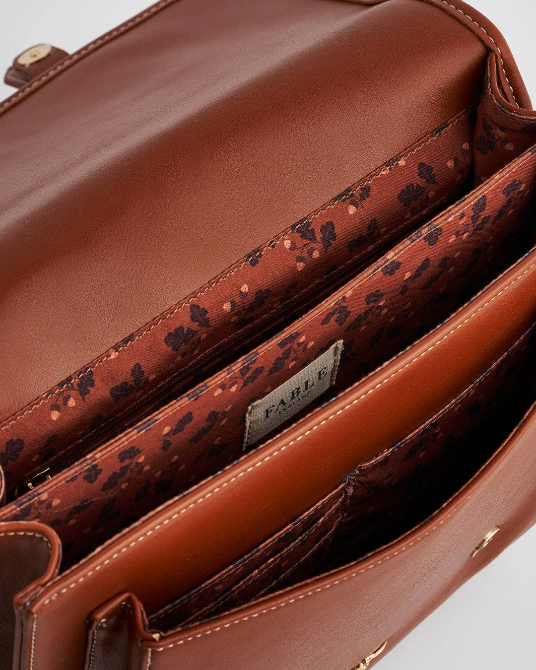 Into the Woods Classic Satchel – brun