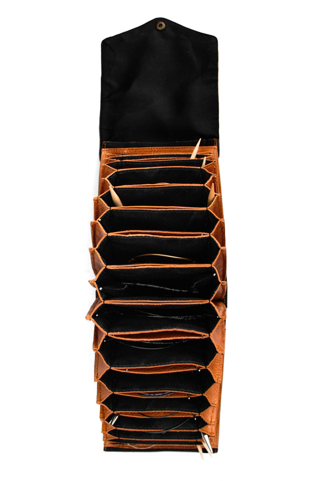 Premium pinnemappe til rundpinner – Betina XL