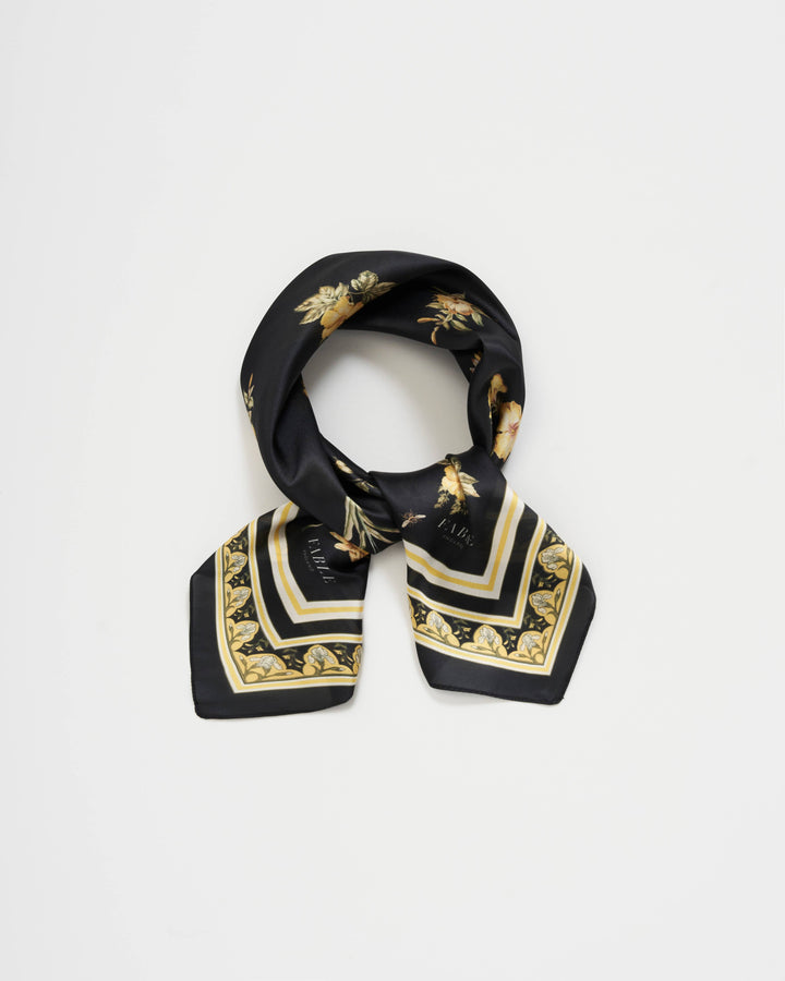 Fable Skjerf - Black Nouveau Floral - 65*65 cm