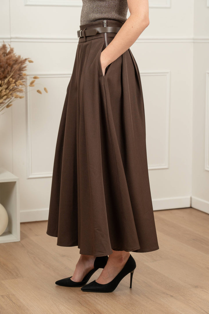 Elegant skjørt med belte - Sort