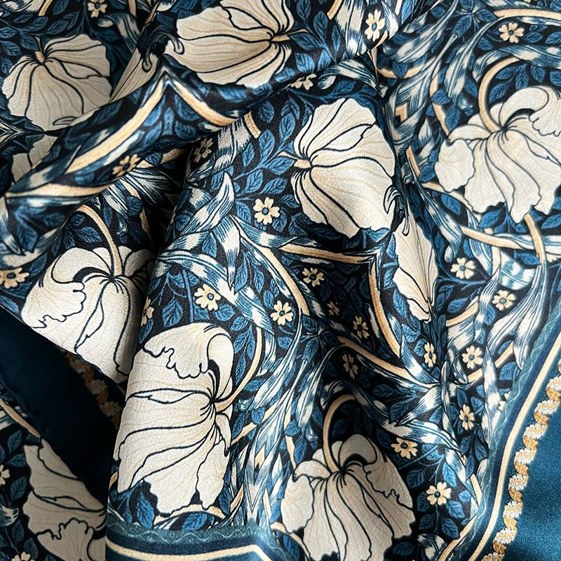 Silkeskjerf - Morris Pimpernell Blue - 90 x 90 cm