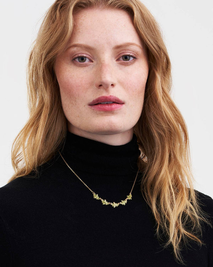 Oak Leaf Choker – Halskjede med eikeblad