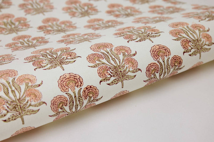 Håndtrykket gavepapir – Aurora Terracotta
