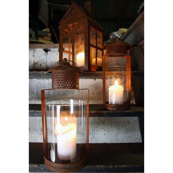 Lykt i rustfinish med stormglass - Stor modell