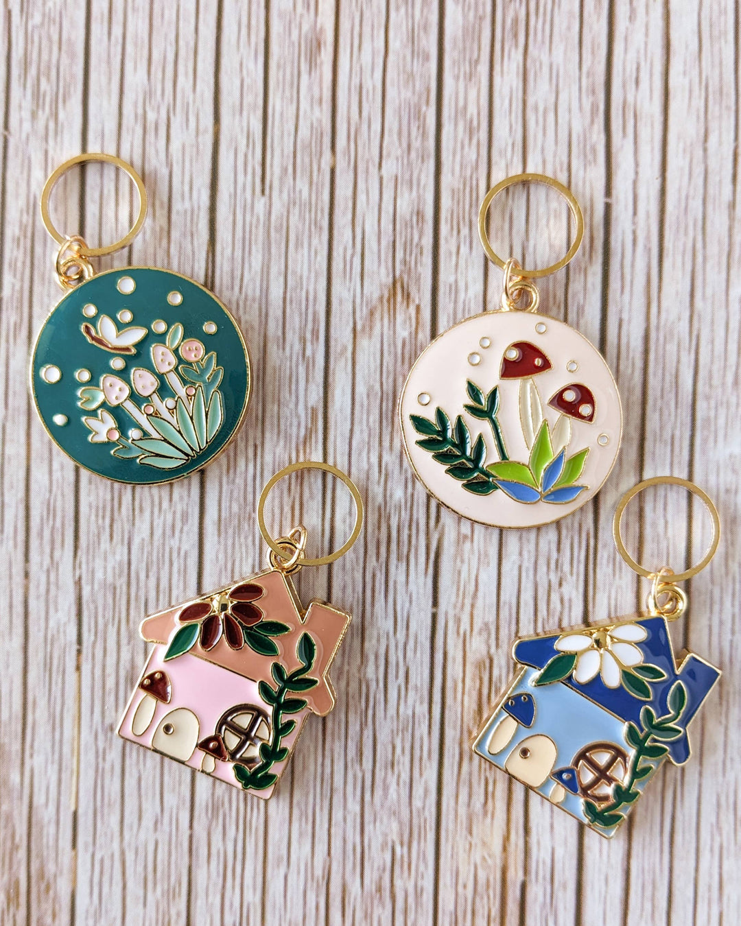 Maskemarkører med blomsterdekor – sett med 4