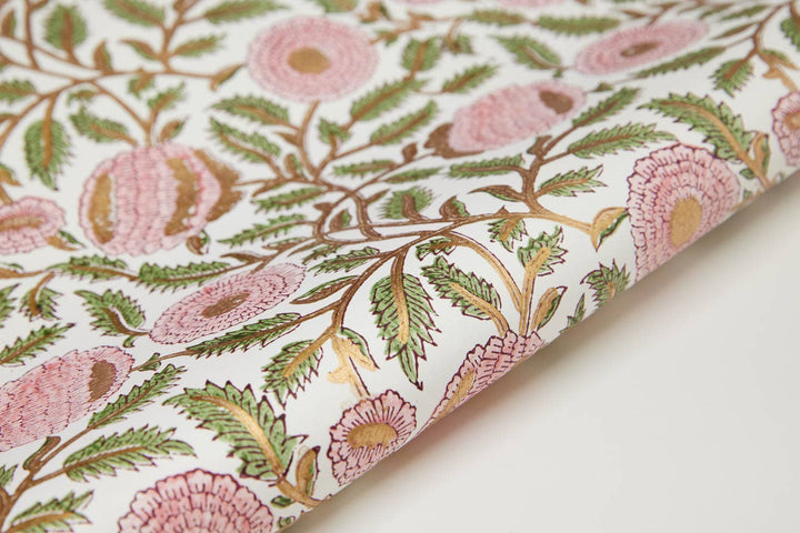 Håndtrykket gavepapir – Marigold Glitz Blush