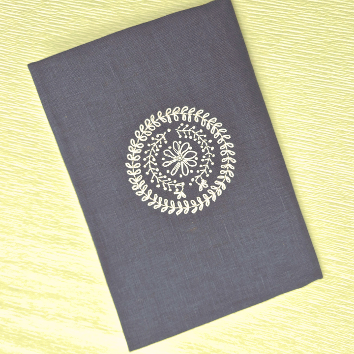 Broderimønster til tekstiler: Botanical