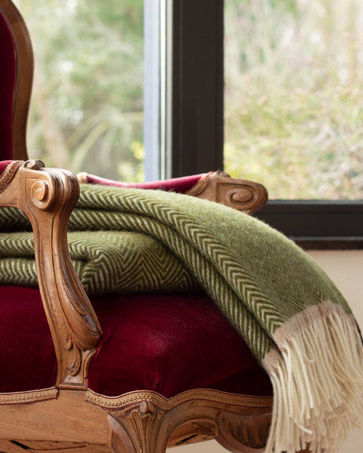 Denver ullpledd – grafisk eleganse i 100 % New Zealand-ull