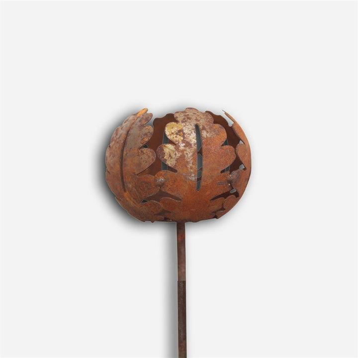 Eikblad – rustfarget lykt i metall