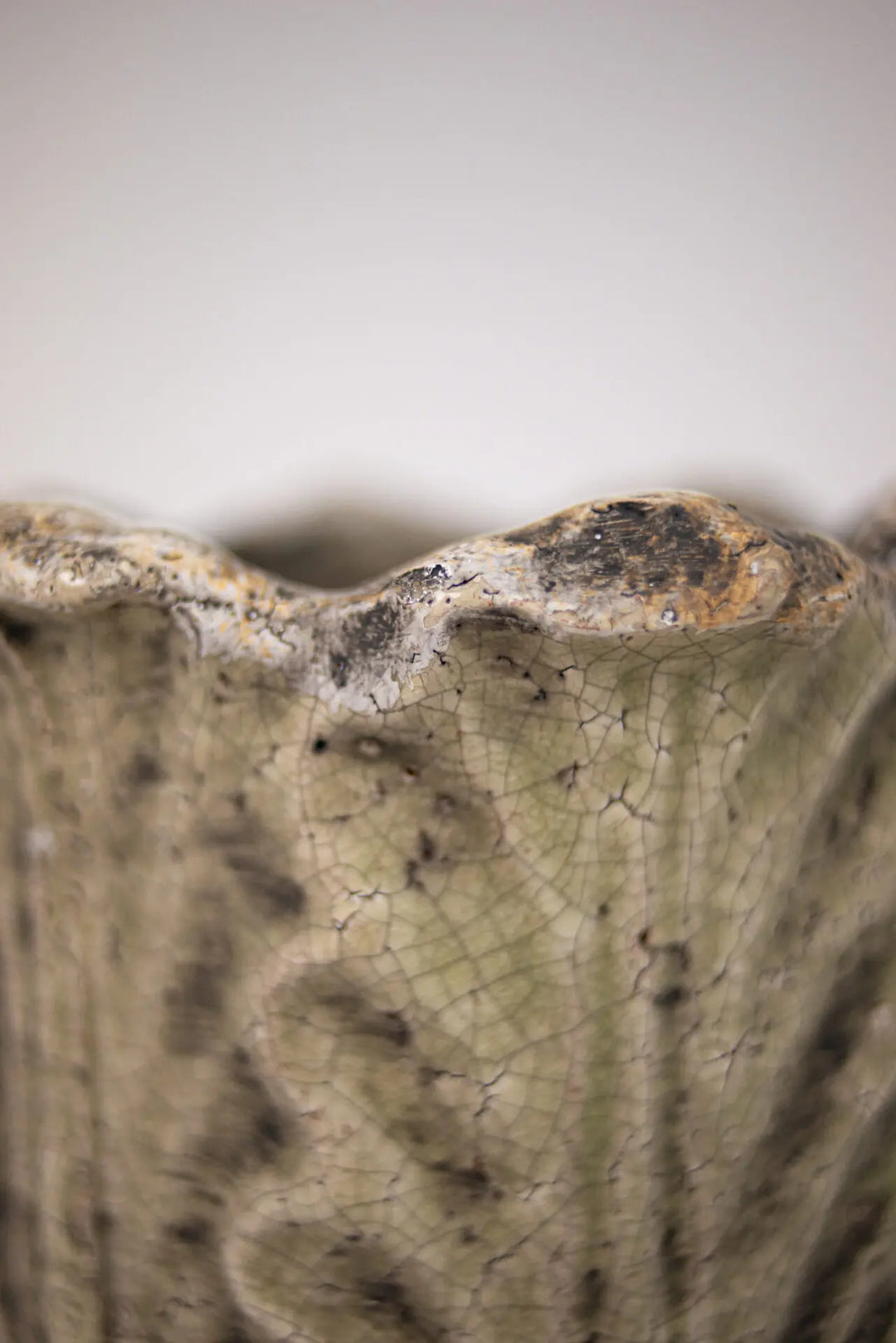 Celeste krukke på fot – 30,5 cm