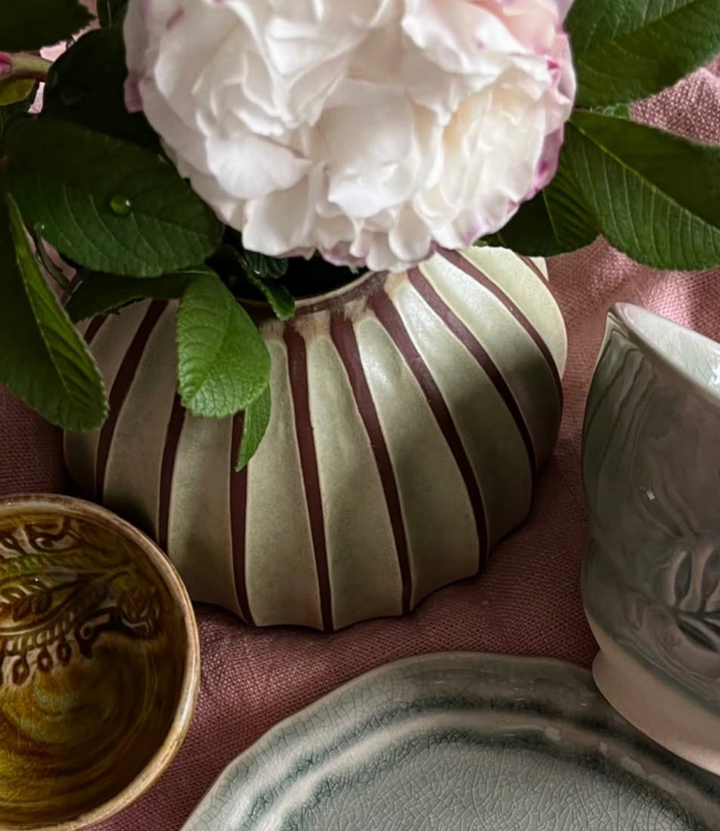 Sthål Salon liten rund vase – Lys grønn