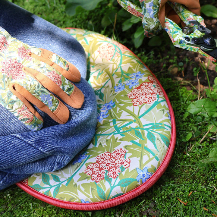 Hage knepute – William Morris «Jasmine Spring»