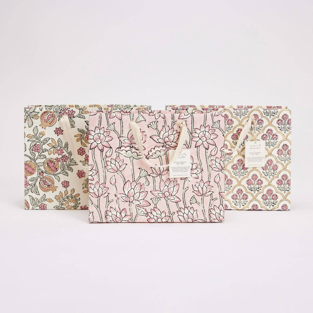 Håndtrykte gaveposer – Pink Earth (Medium)