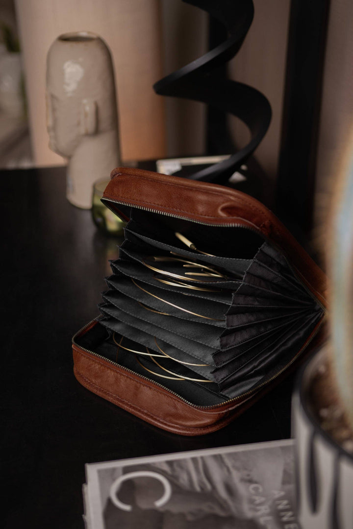 Voss – premium strikkeetui til strikkepinner