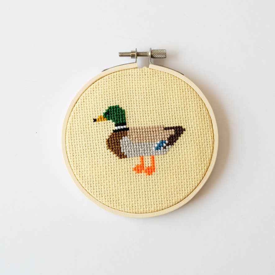 Broderisett – And
