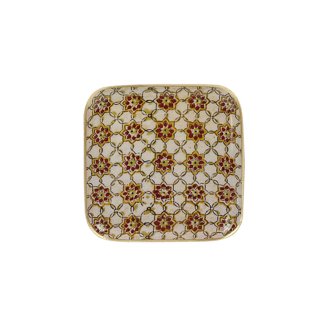 Emaljert fat med elegant mønster