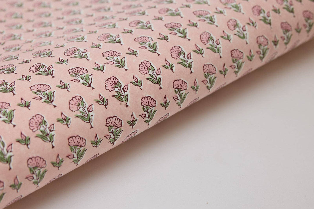 Håndtrykket gavepapir – Ditsy Floral Blue