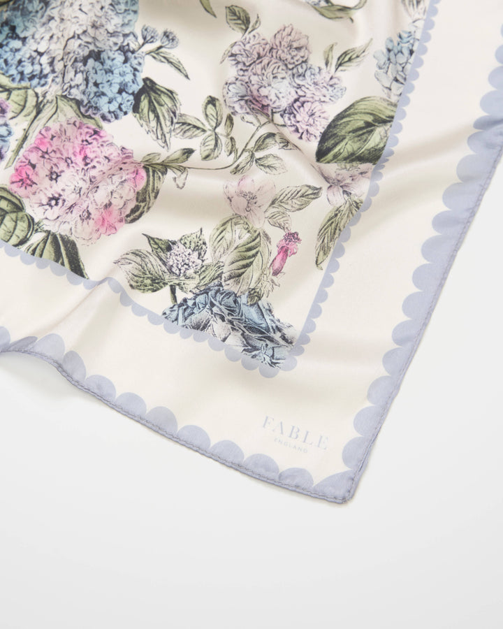 Fable Skjerf - Hydrangea 70*70 cm