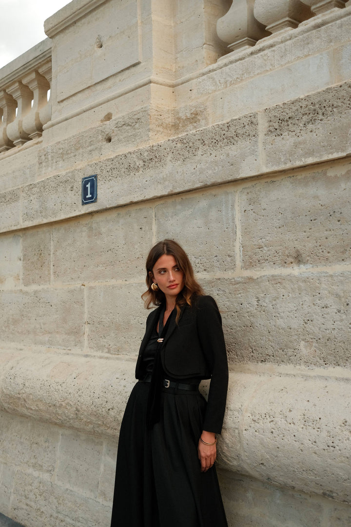 Elegant skjørt med belte - Sort