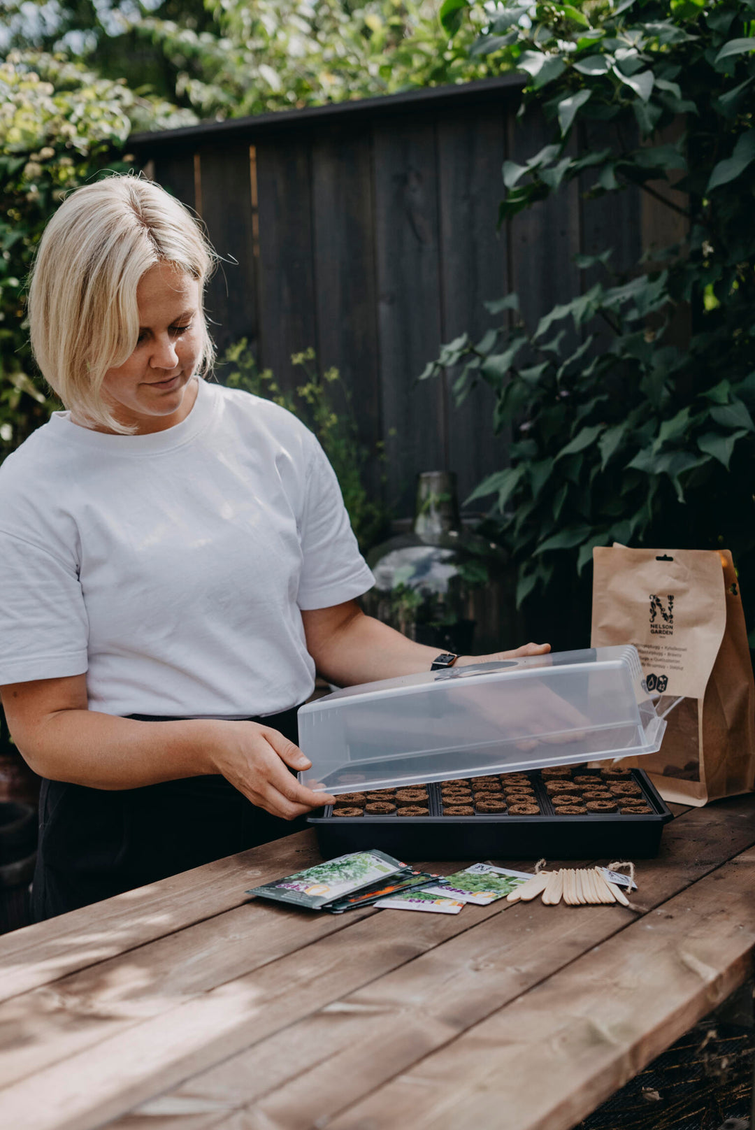 Minidrivhus Air med pluggbrett