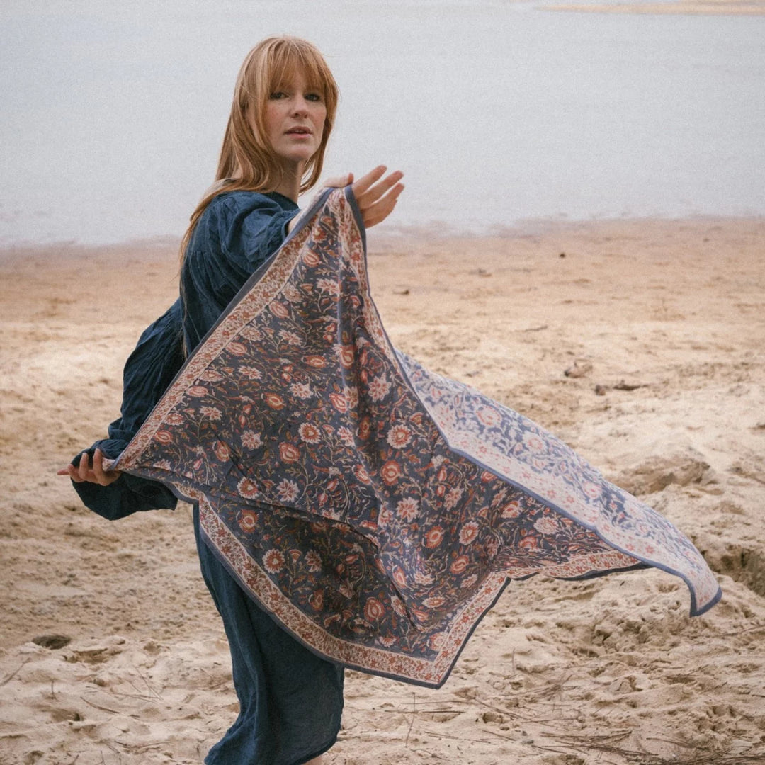 Skjerf – Miraj Indigo